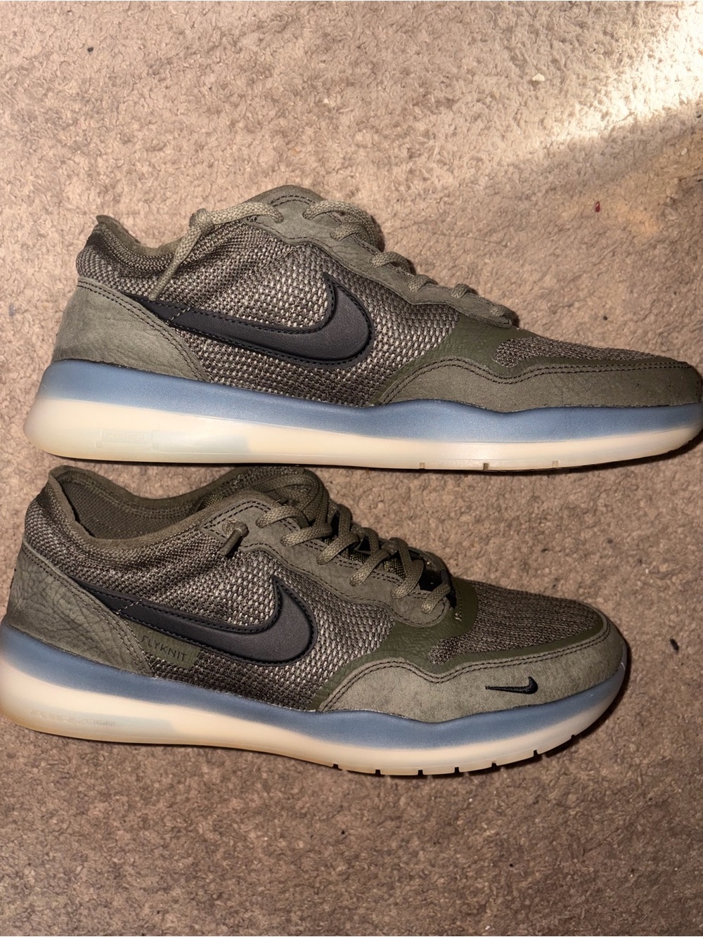Nike Mens SB Dunks